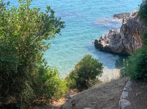 2 h drive from Athens El Ven To Polylimnia waterfalls Nat Sea Cave area available from Sept