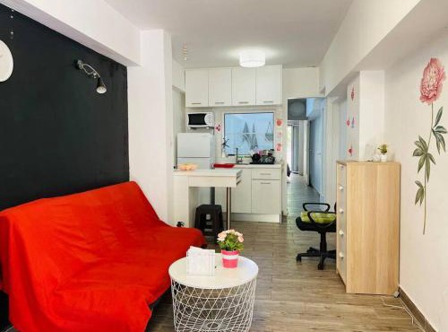 A comfortable apartment to you in Athens