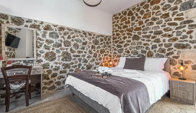 Achlades The Mountain Paradise Villas - Studio with pool! in Aletrouvárion