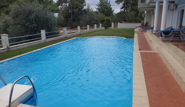 Adonis Villa in Skala Rachoniou