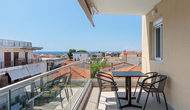 Adriana Suites, Comfortable living in Nea Kallikratia