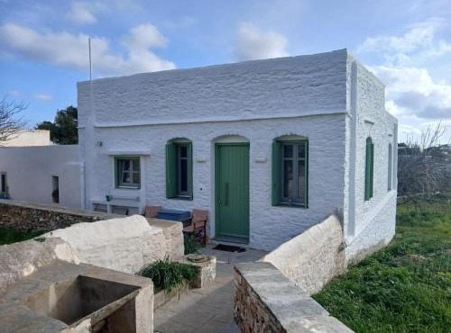 Aerides house Katavati