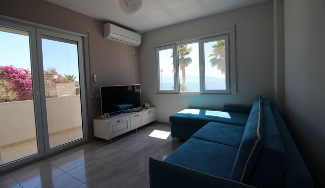Albania Dream Beachfront Apartment