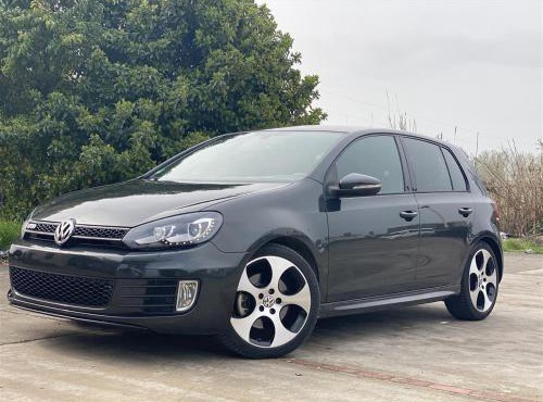 Albanian Car Hire in Rinas