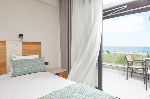Albatros Suites in Nea Vrasna