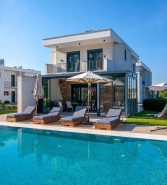 Alfie Luxury villa with private pool