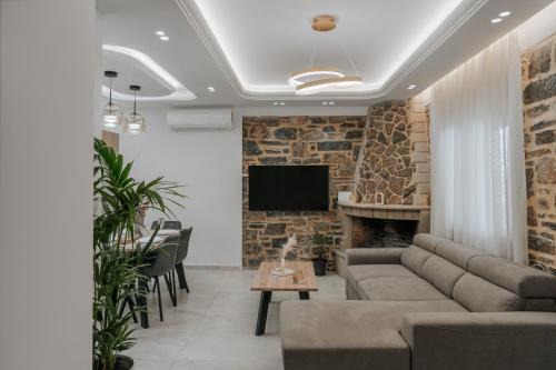 Almyra Seaside Residence 80meters from the beach