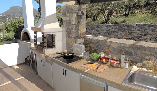 Almyrida Panorama Villa. Incredible villa, sea views, 13m pool, walk to beach. in Chania