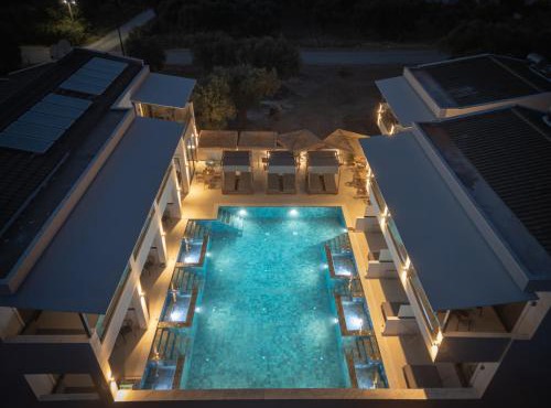 Alora Luxury Suites - Adults Only