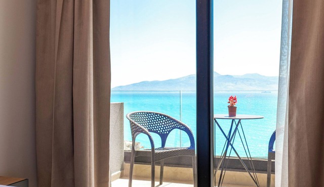 Alpaso Hotel in Sarande