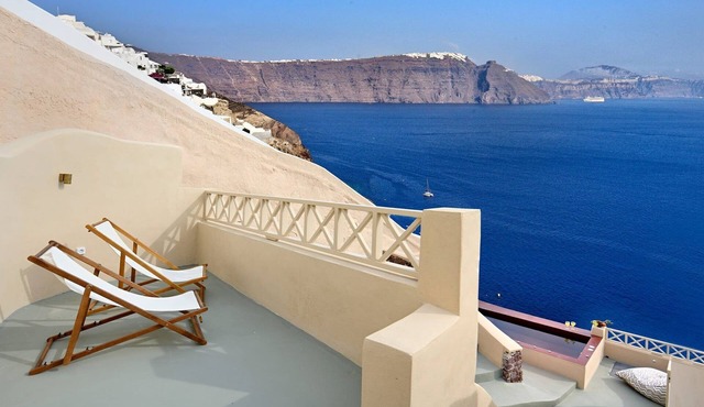 Amazing Santorini Villa | 1 Bedroom Suite | Breath-taking Sea Views | Oia