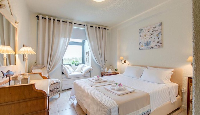 Amelia Villa, Anthology Villas in Sani, ex Sani Luxury Villas Collection in Sani Beach