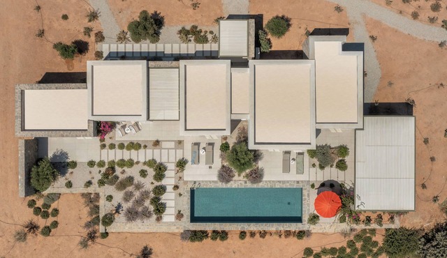 Ampelas 4BR Villa, Private Pool, To Ktima Paros