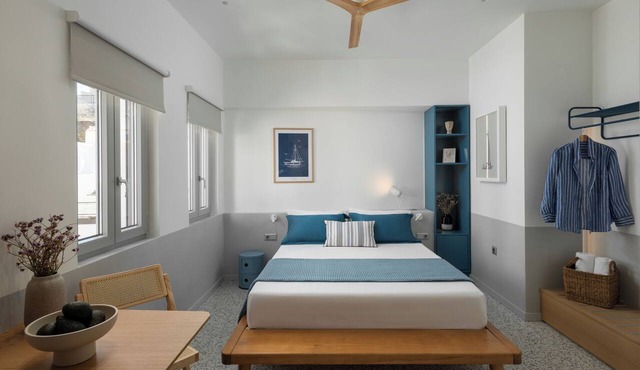 Androsea Suite for Two with Courtyard in Gavrio