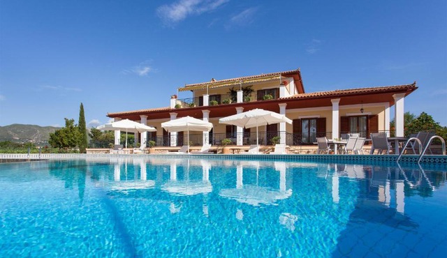 Aneli Luxury Villas-Villa Anastasia in Agia Marina