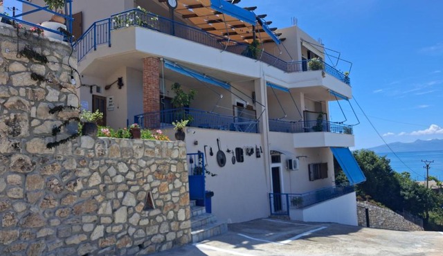 Antika Apartments