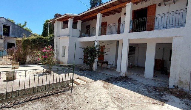 Antistoni Cozy house in beautiful Agros with AC