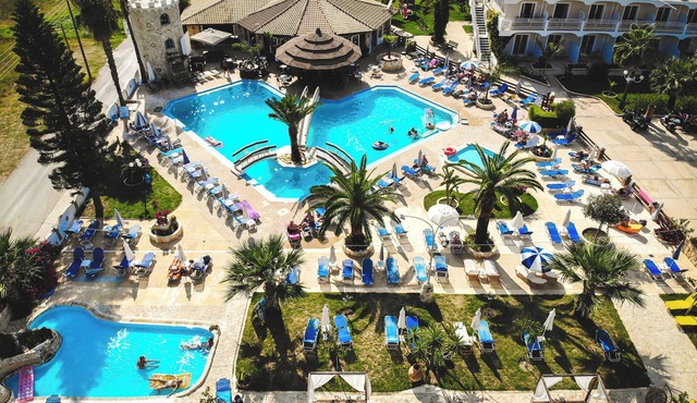 Antonis Apartments