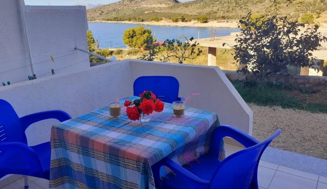 Apartment Denis in Ksamil