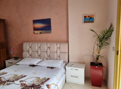 APARTMENT NEAR THE PORT