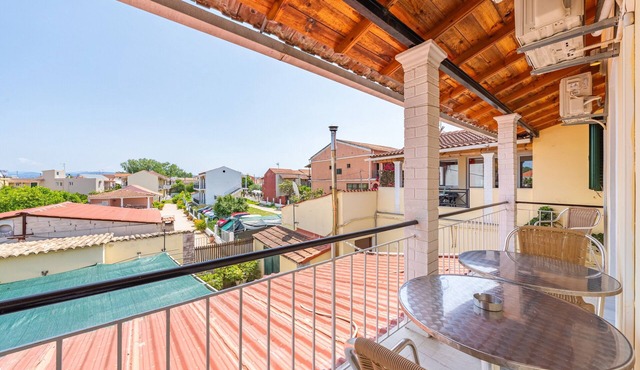 Apartment 'Two Bedroom 3' with Wi-Fi and Air Conditioning