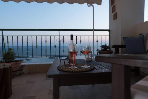Apartment with marina view in Thessaloniki
