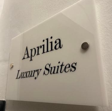 Aprilia Luxury Suites in Kastoria