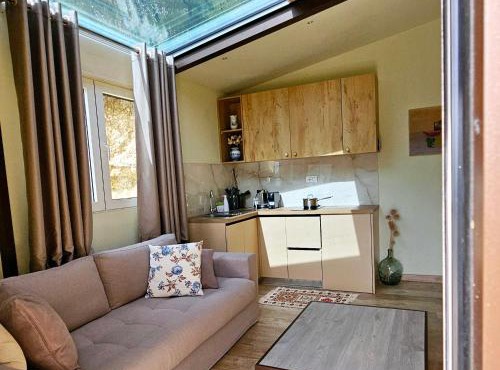 Aria's Apartment 1 in Qeparo