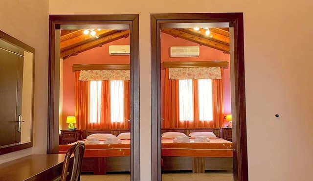 Ariadni Hotel Bungalows
