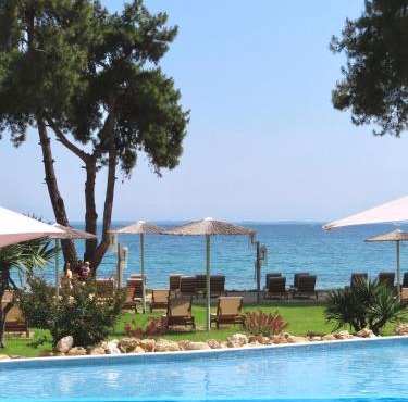 Aroma Beach Bungalows