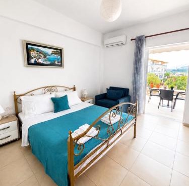 Artur Apartments Himare