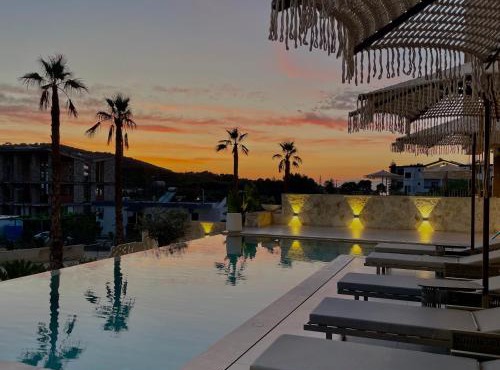 Asters Hotel in Ksamil