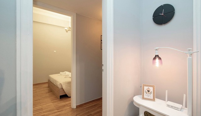 AthensHomes NEW apt for Athens explorers 5 Br in Athina