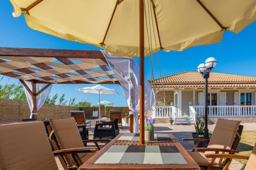 Atlas Villa in Laganas