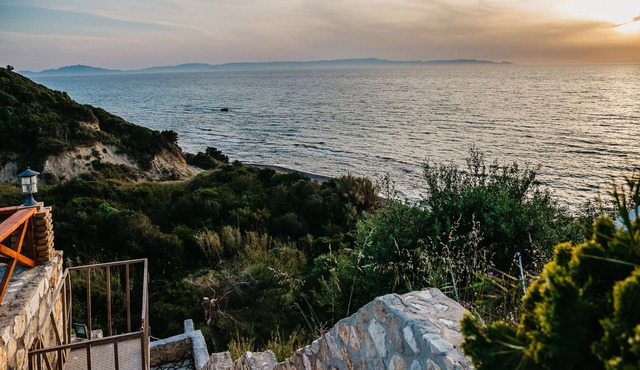 Atlas Villa w. private pool & Ionian Sea Vistas in Psili Raxi