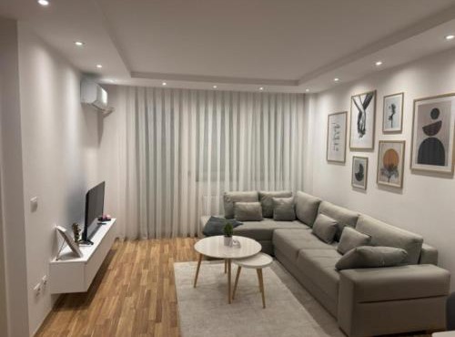 Aura Apartment