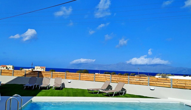Balos Residence private pool seaside seaview 3bd 2bth