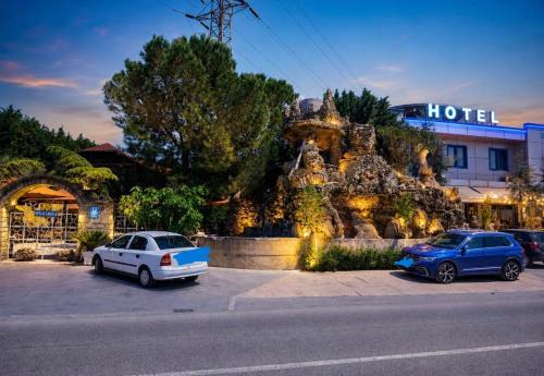 BAR RESTORANT HOTEL ALPET Elbasan