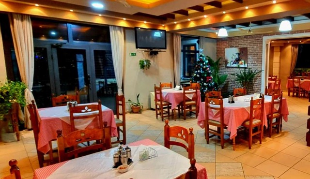 Bar Restorant Hotel Dhimitri