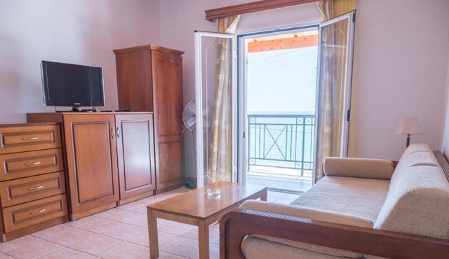Beachfront One-Bedroom Apartment in Corfu