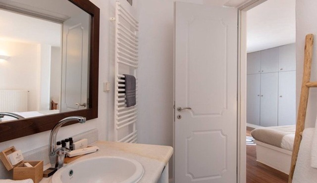 BH624 - C - Villa Paros in Paros