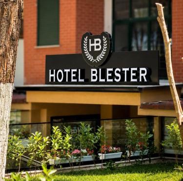 Blester Hotel Golem Durres