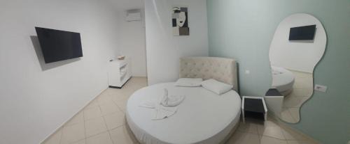 Bluflest in Dhërmi
