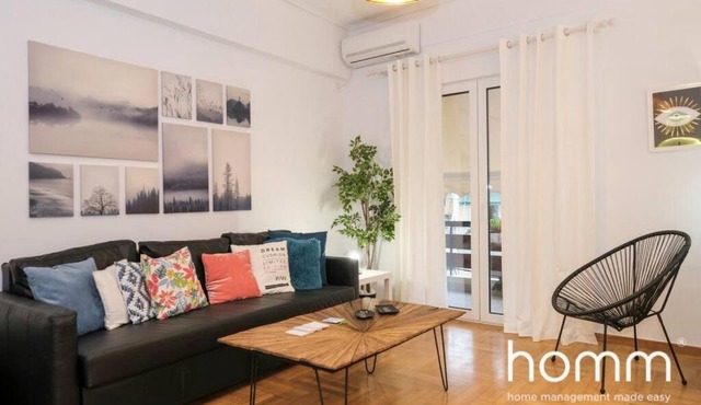 Bohemian homm Flat in Pagkrati, Spirou Merkouri st in Athens