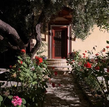 Borsh Grove Villa