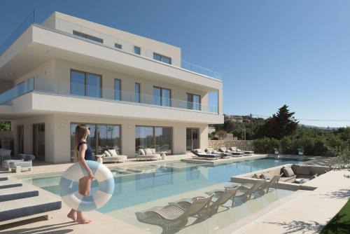Calòre Villas, Close to Beach, Gym, Wellness & Cinema, By ThinkVilla