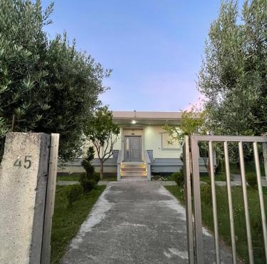 Cara Guest House Shënkoll