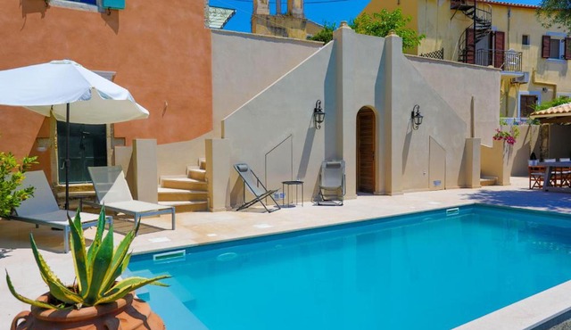 Casa Conti 1840 in Corfu