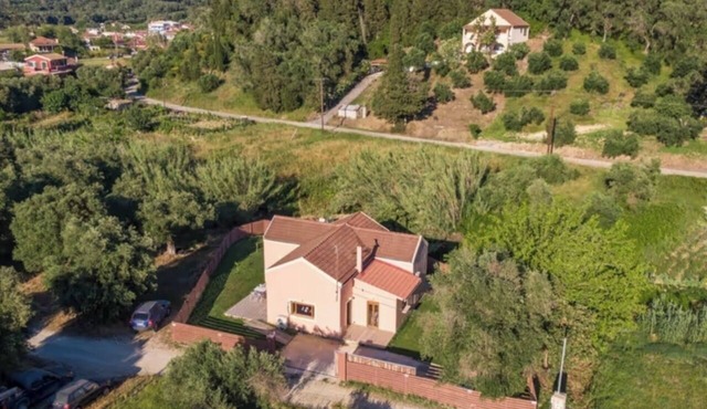 Casa Terra Verde,Discover a warm and welcoming heaven, a second home. in Lefkimmi