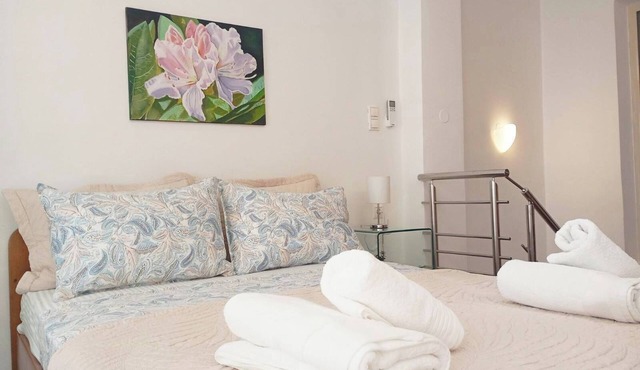Clean & Cozy 2-Level Home in the Heart of Ierapetra – Perfect for Extended Stays in Ierapetra